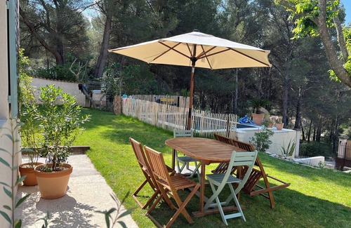 Ventabren Villa | Maison Avec Jardin en Terrasse