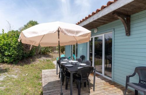 Parentis-en-Born House | Maison avec Piscine à Parentis-en-Born, près du Lac – 3 Chambres, Terrasse et WiFi Inclus - FR-1-319-572