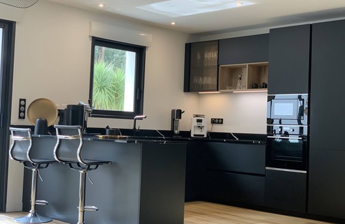 Ronce-les-Bains House | Maison Avec Piscine. Animaux de Compagnie Acceptés