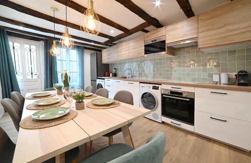 Poitiers Villa | Maison avec spa dans l'hyper centre de Poitiers