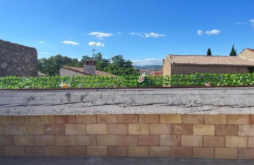 Adissan House | Maison avec superbe terrasse tropézienne