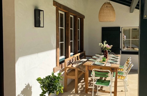 Arcangues House | Maison Belardia: country house combining charm and comfort
