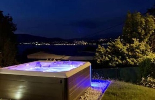 Le Bourget-du-Lac House | Maison belle vue lac, sur les hauteurs du bourget