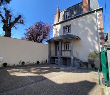 Teilhard Villa | Maison Berthelot