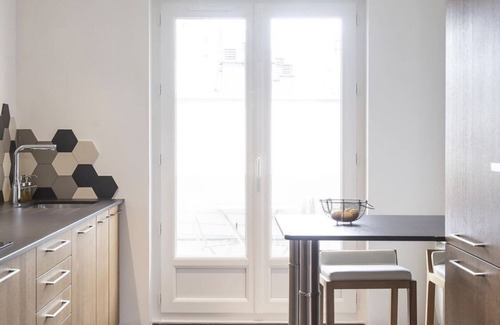 Bourges Apartment | Maison Blanche