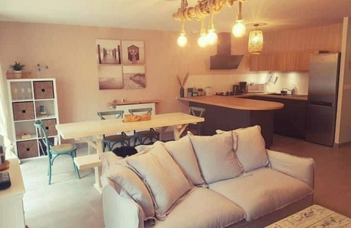 Le Teich House | Maison bleue |4* SPA near train station and town center|