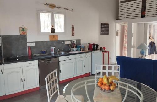 Lamothe-Montravel House | Maison bord rivière avec vue