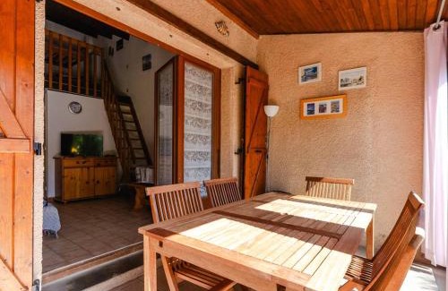 Les Ayguades House | Maison chaleureuse à Gruissan, proche plage, 6 pers, parking privé, animaux acceptés - FR-1-409A-13