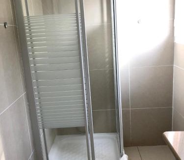 Sainte-Rose House | Maison charmante a Sainte Rose avec piscine et jardin