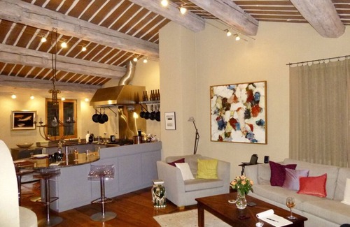 Valbonne House | Maison Classée 5 Étoiles à Valbonne Village