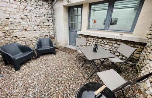 Vernon Apartment | Maison climatisée avec jardin