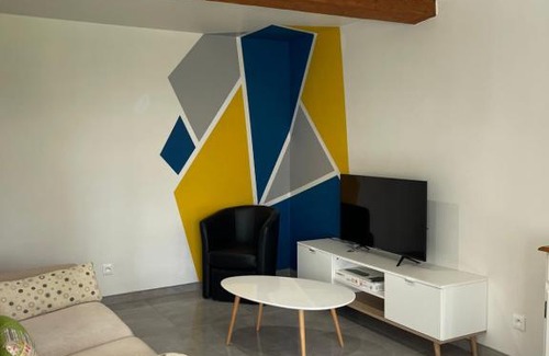 Archingeay Apartment | Maison Color'