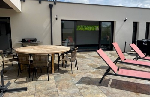 Locquirec House | Maison Contemporaine vue mer et Piscine Intérieure