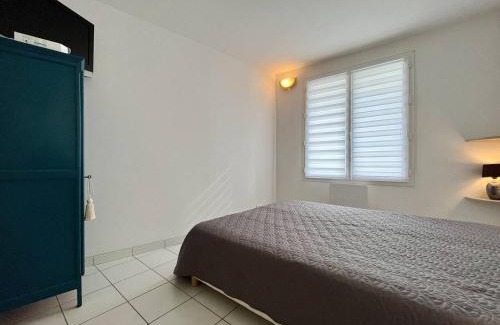 La Bree-les-Bains House | Maison cosy au centre de La Brée-les-Bains avec 4 couchages, proche plage, WiFi gratuit - FR-1-246A-219