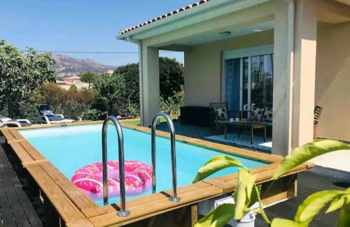 Calenzana Villa | maison cosy climatisée avec piscine et jardin