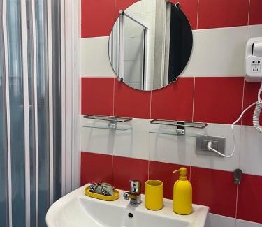 Margherita di Savoia Bed & Breakfast | Maison d'Elena