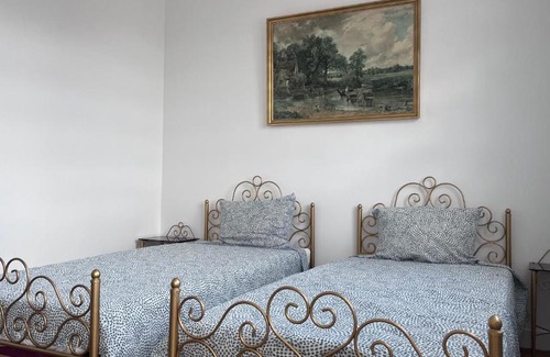 Saint-Leu-la-Foret House | Maison dans un endroit calme