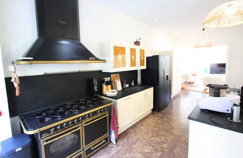 Montagnac House | Maison de Charme en Coeur de Village