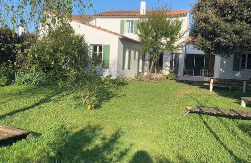 Saint-Martin-de-Re House | Maison de Famille au Calme in Saint Martin de Ré, Ile de Ré