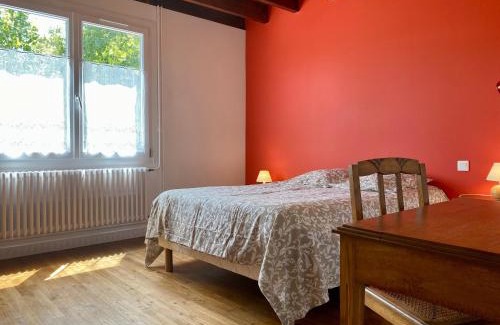 Le Gavre House | Maison de vacances spacieuse près de la forêt, avec jardin, cheminée, wifi, et équipements de loisirs. - FR-1-306-1223