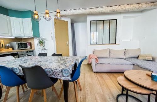 Coursan Villa | Maison de village climatisée Entre Béziers et Narbonne jusqu'à 5 pers