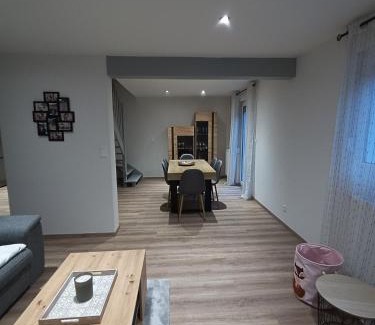 Epinal House | Maison de ville avec terrasse