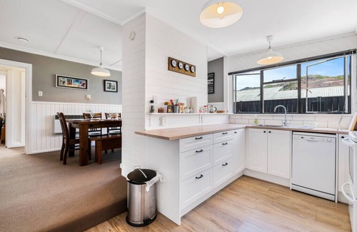 Lowburn Cottage | Maison des Molyneux - Cromwell Holiday Home