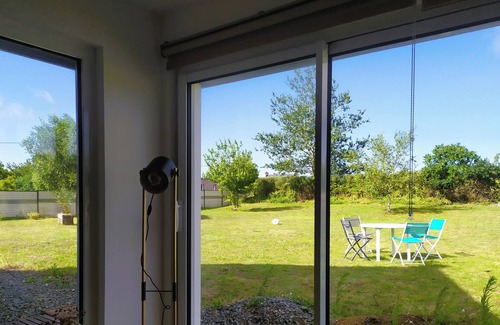 Plobannalec-Lesconil House | Maison en Bois sur Grand Jardin et à 5 Minutes de la Plage