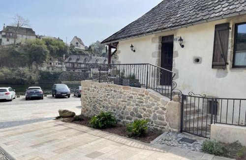 Argentat House | Maison en pierre sur les Quais de la Dordogne