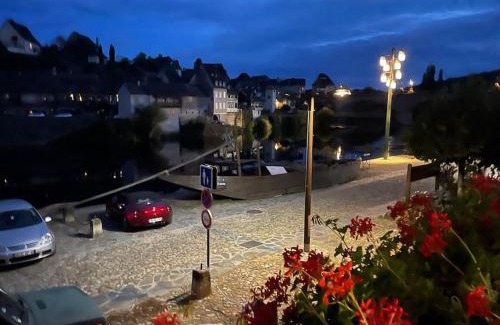Argentat House | Maison en pierre sur les Quais de la Dordogne
