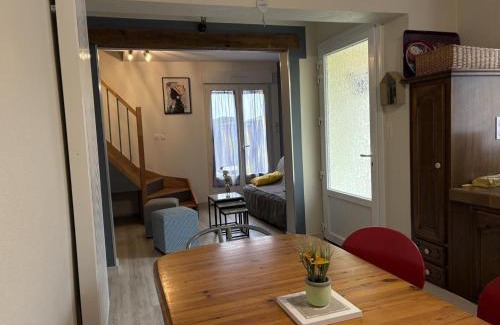 Bransat House | Maison familiale au cœur de l'Allier avec jardin clos, parking et climatisation - FR-1-489-588