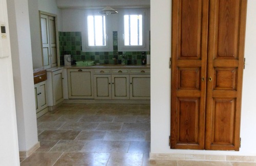 Lauris House | Maison Familiale en Luberon Dans le Village de Lauris à 3 kms de Lourmarin