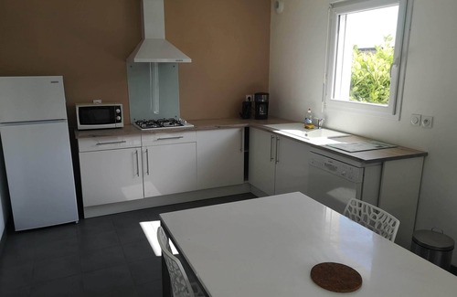 St.-Martin-des-Champs House | Maison Neuve 3 Chambres à 15 min des Plages