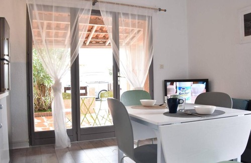 Les Ayguades Apartment | Maison Gruissan, 3 pièces, 6 personnes - FR-1-229A-54