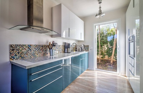 Bougival House | Maison Hippolyte - Welkeys