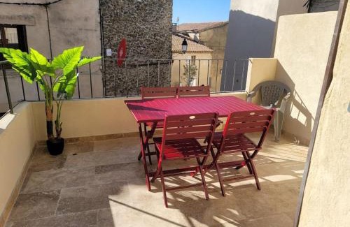 Cornillon-Confoux House | Maison l’Oustaou Cornillonnais