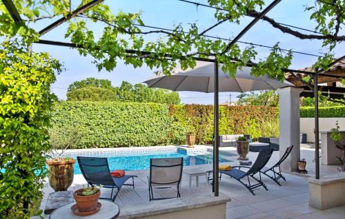 Graveson House | Maison Le Pavillon