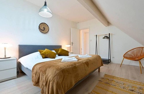 Marcq-en-Baroeul House | Maison moderne avec jardin, confort et proximité Lille - FR-1-510-227