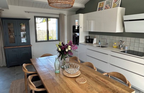 Noirmoutier-en-l'Ile House | Maison Neuve Piscine au Vieil à 5 mn des Plages