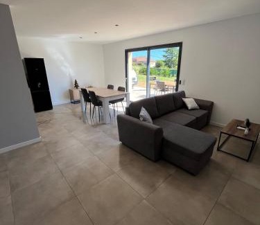 Carlux Villa | Maison Neuve Climatisée