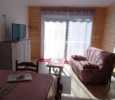 La Bourboule Ski Chalet | MAISON OSSATURE BOIS