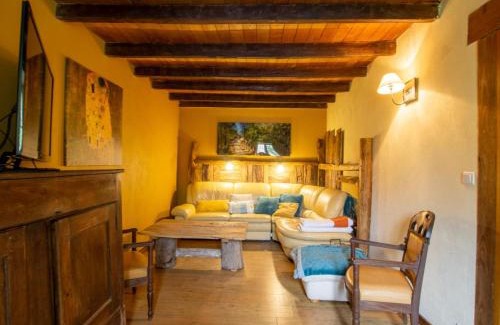 Mareuil en Perigord House | Maison périgourdine avec piscine privée chauffée, cheminée et jardin clôturé - Animaux bienvenus - FR-1-616-302