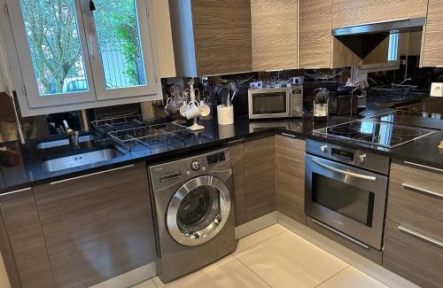 La Garenne-Colombes Apartment | Maison parisienne