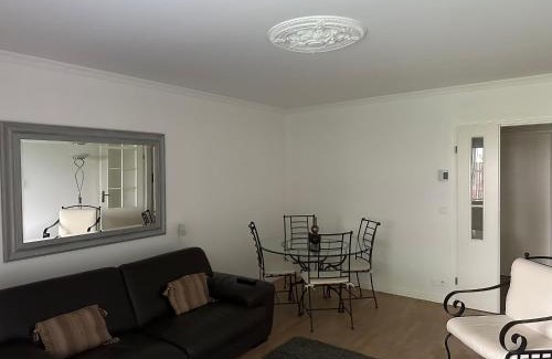 La Garenne-Colombes Apartment | Maison parisienne