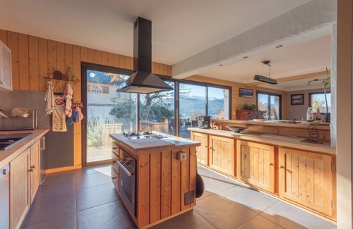 Bagneres-de-Bigorre House | Maison Paul, on the Hill in the Pyrenees with Mountain View, Private Terrace and Wi-Fi