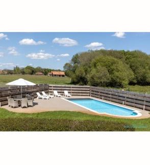 Leon House | Maison Pierre 3 bedroom house with swimming pool