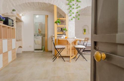 Terlizzi Apartment | "Maison Pulli B&B" - Cozy Stay near Bari & Sea
