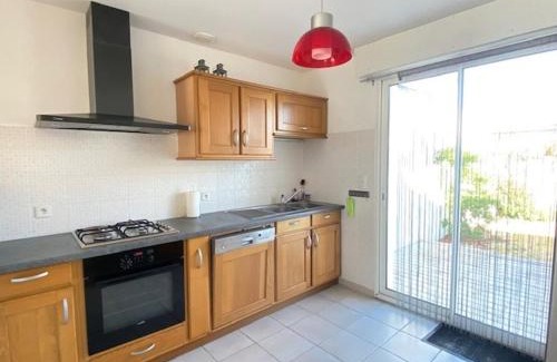 Bretignolles-sur-Mer House | Maison rénovée, jardin clos, à 300m de la mer - 6 couchages, WiFi, animaux admis - FR-1-231-205