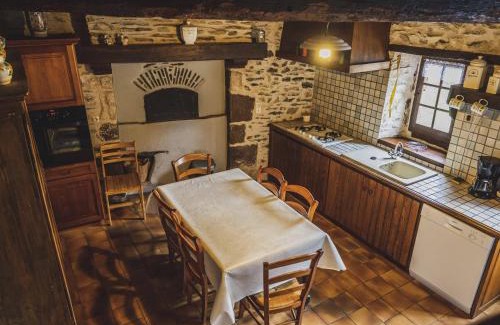 Rouez House | Maison Rivière avec Terrasse, Wifi et Jardin Fleuri - Idéal Pêcheurs - FR-1-410-168