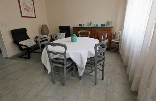 Saint-Brevin-les-Pins House | Maison Saint-Brevin-les-Pins, 5 pièces, 9 personnes - FR-1-364-95